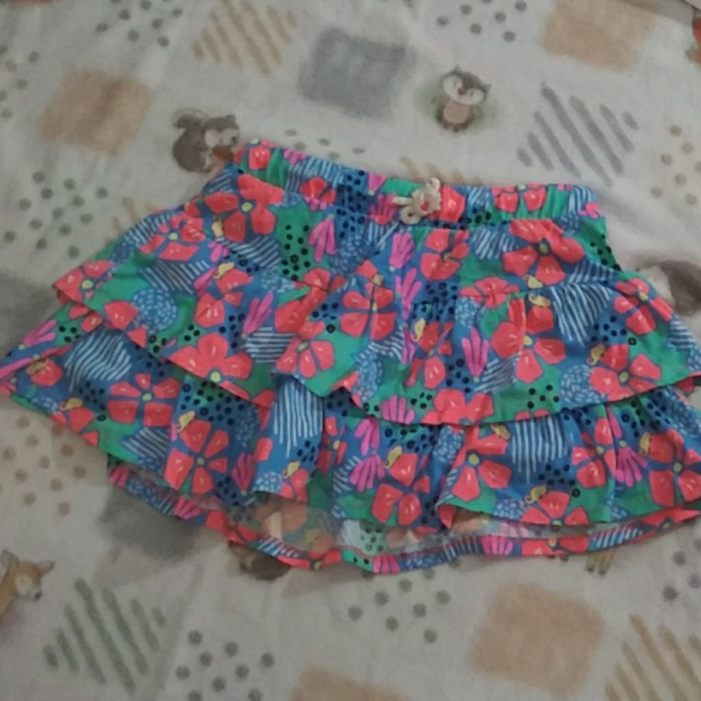 Cat and Jack tiered skirt with built in shorts